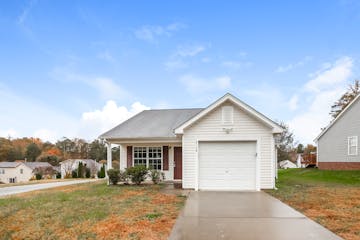 6138 Sid Crane Dr Charlotte, NC 28216